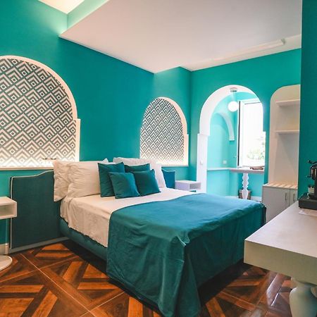Cafe Latino Suites ซอร์เรนโต ภายนอก รูปภาพ